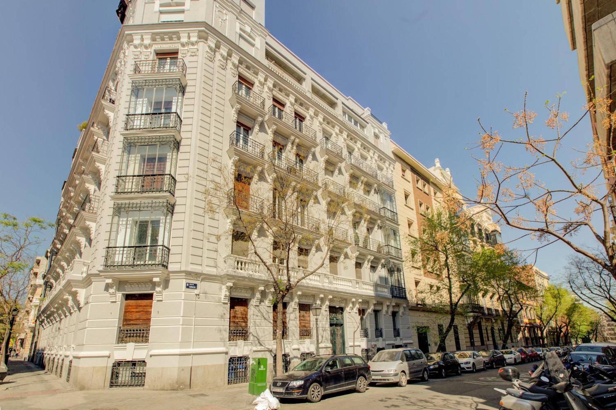 Luxury Rooms Madrid Center ภายนอก รูปภาพ