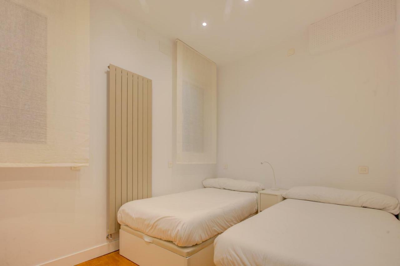 Luxury Rooms Madrid Center ภายนอก รูปภาพ